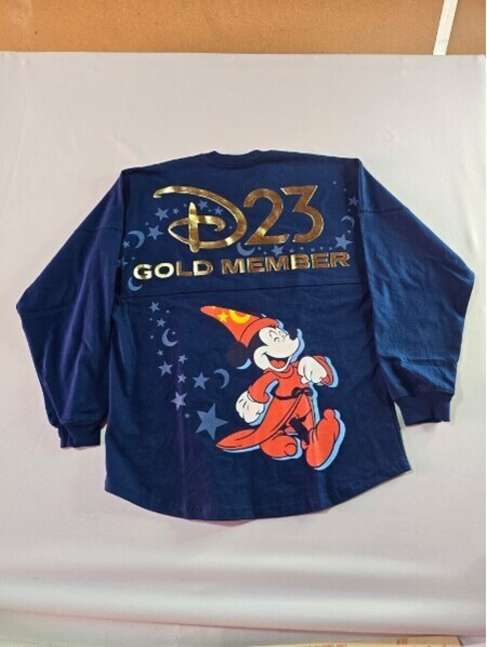 NWT Disney Store D23 Exclusive Gold Member Sorcerer Mickey Spirit Jersey (M)